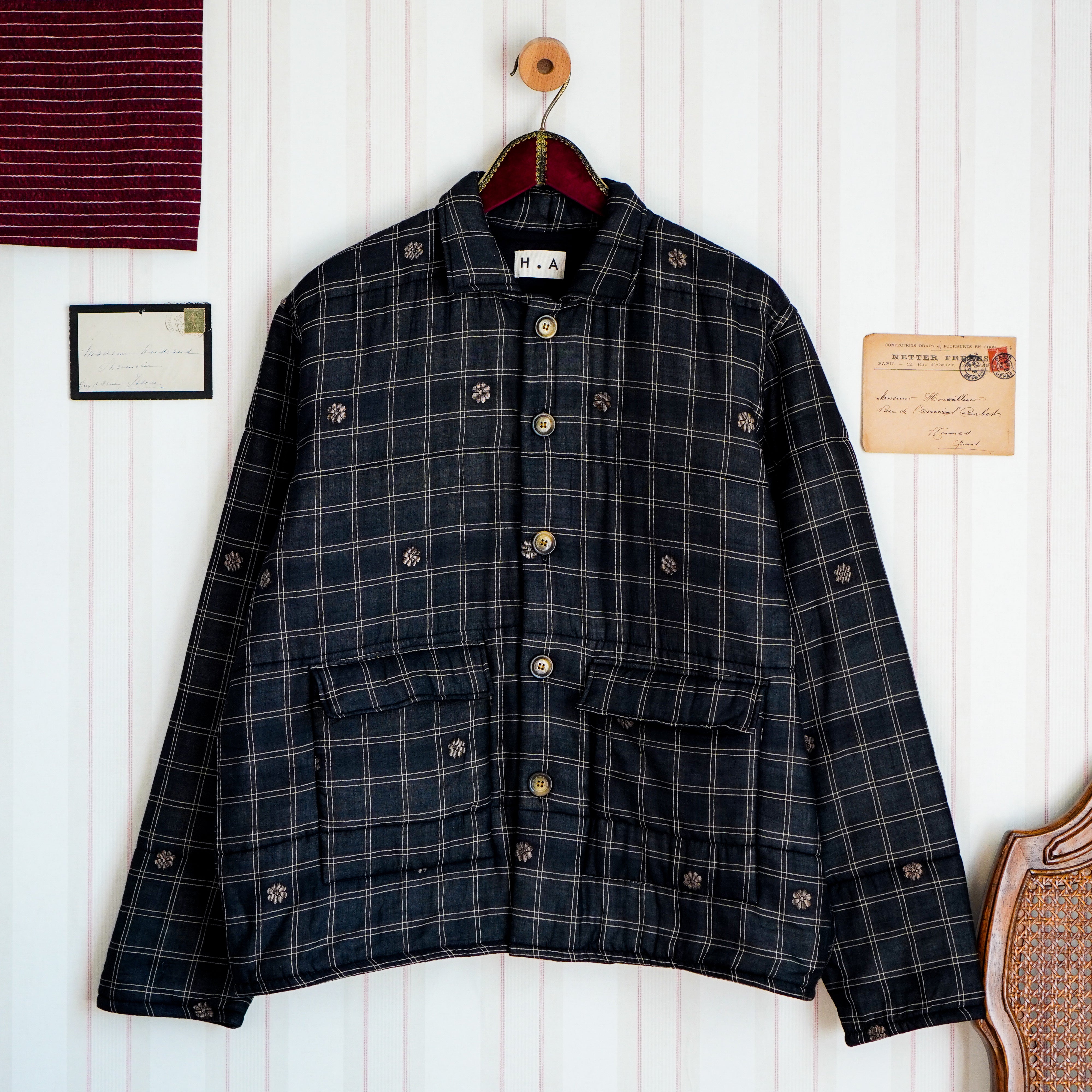 Human Assembly Nº 398