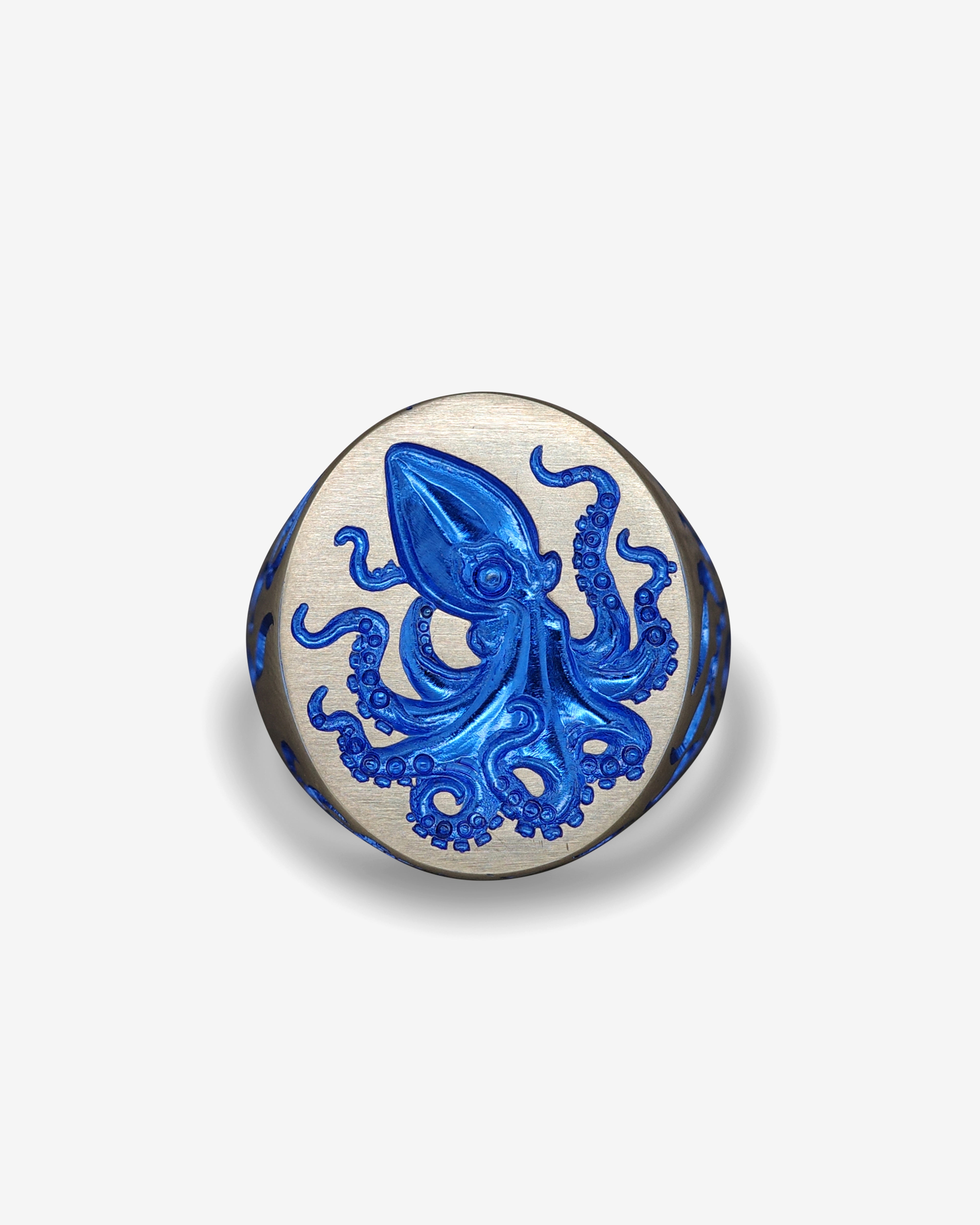 Castro: Different Minds Signet Ring (Yellow Gold) | DSMNY E-SHOP