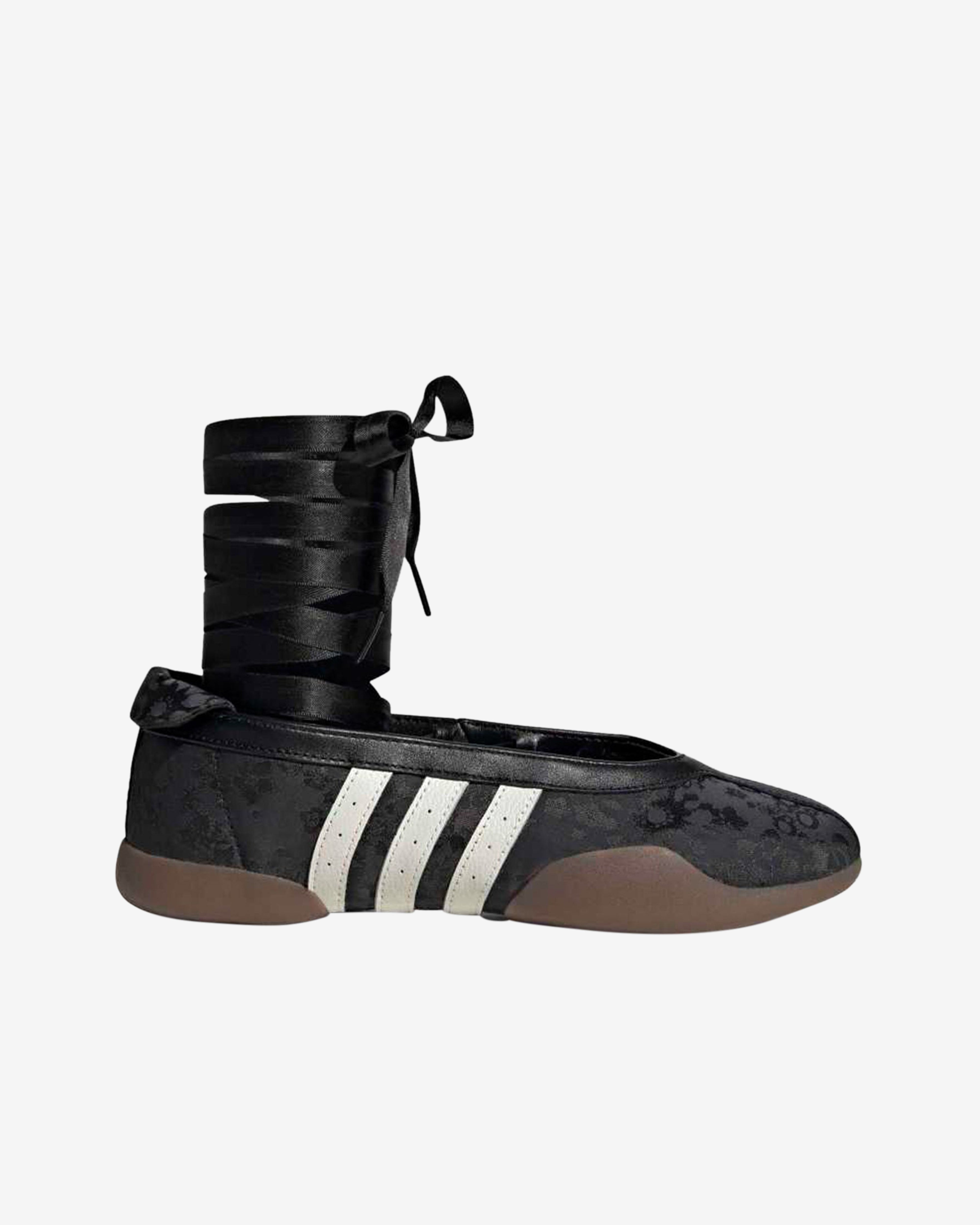 Adidas: Women's Taekwondo Mei Ballet Sneakers (Core Black) | DSMNY E-SHOP